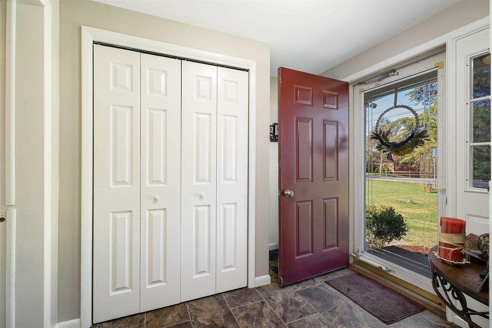 1023 Greendale Rd, Harrisonburg, VA 22801