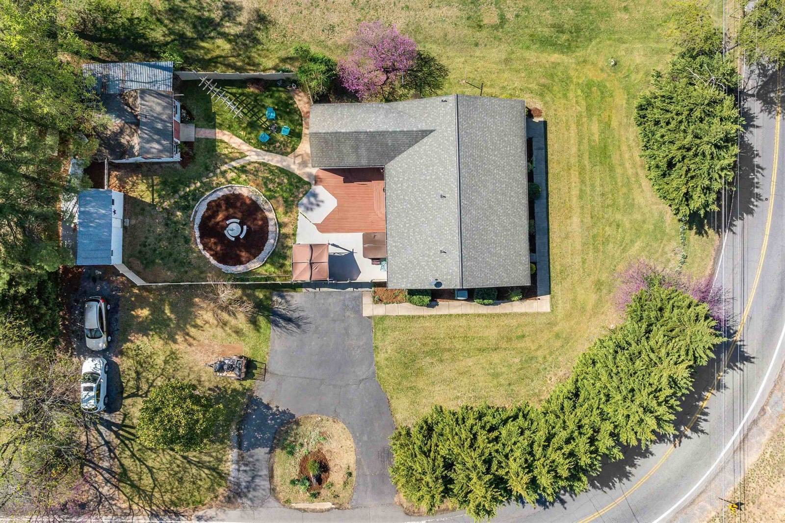 1023 Greendale Rd, Harrisonburg, VA 22801