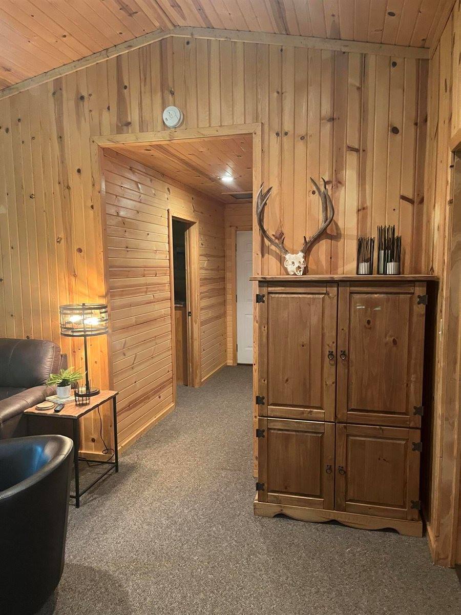 W9527 Mile Rd, Hubbard, WI 54848