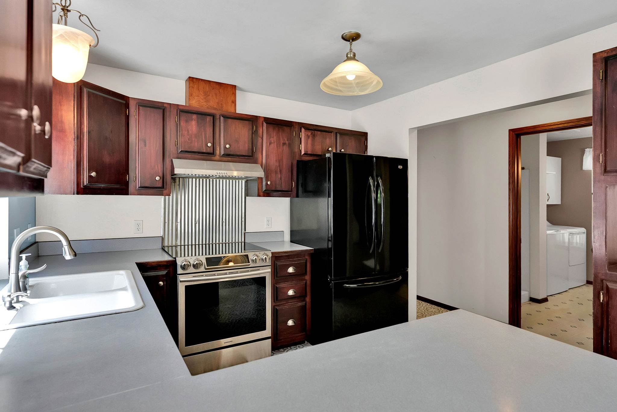 12854 East Hellroaring Rd, Athol, ID 83801