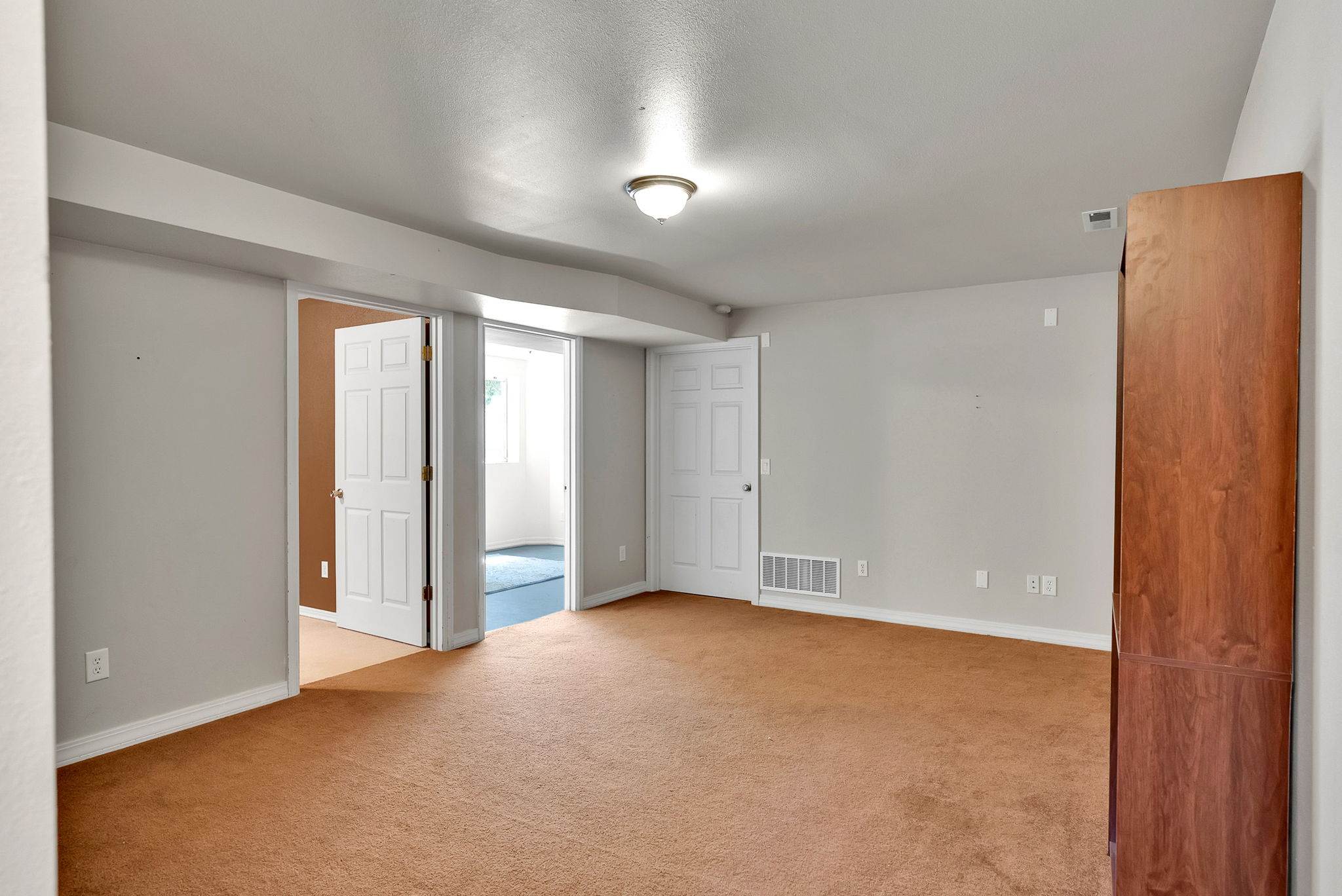 12854 East Hellroaring Rd, Athol, ID 83801