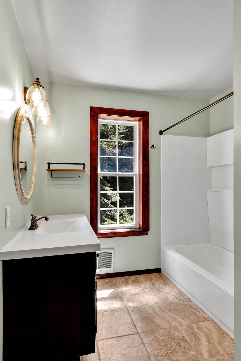 12854 East Hellroaring Rd, Athol, ID 83801