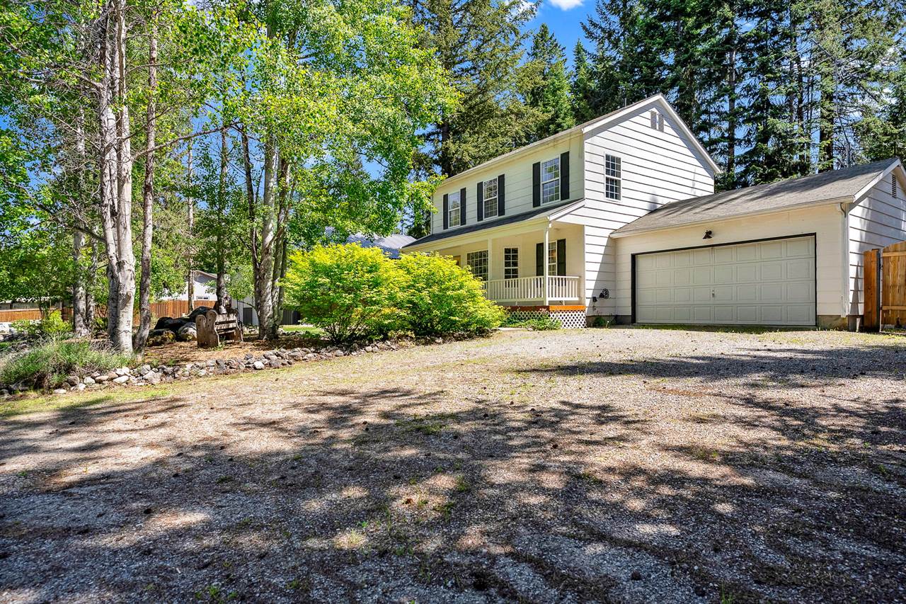 12854 East Hellroaring Rd, Athol, ID 83801