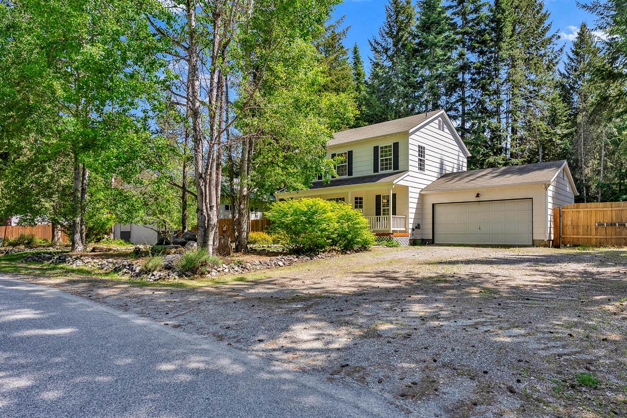 12854 East Hellroaring Rd, Athol, ID 83801