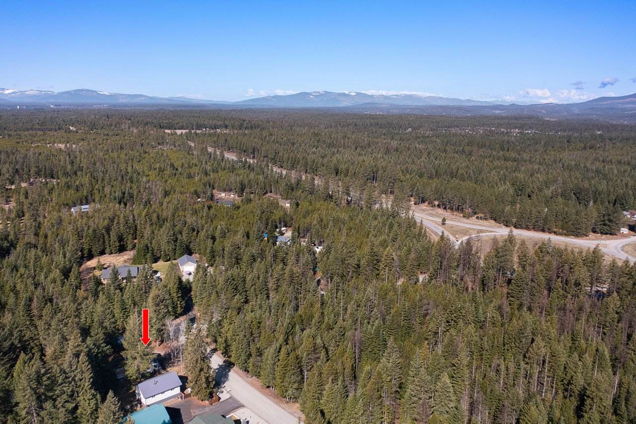 12854 East Hellroaring Rd, Athol, ID 83801