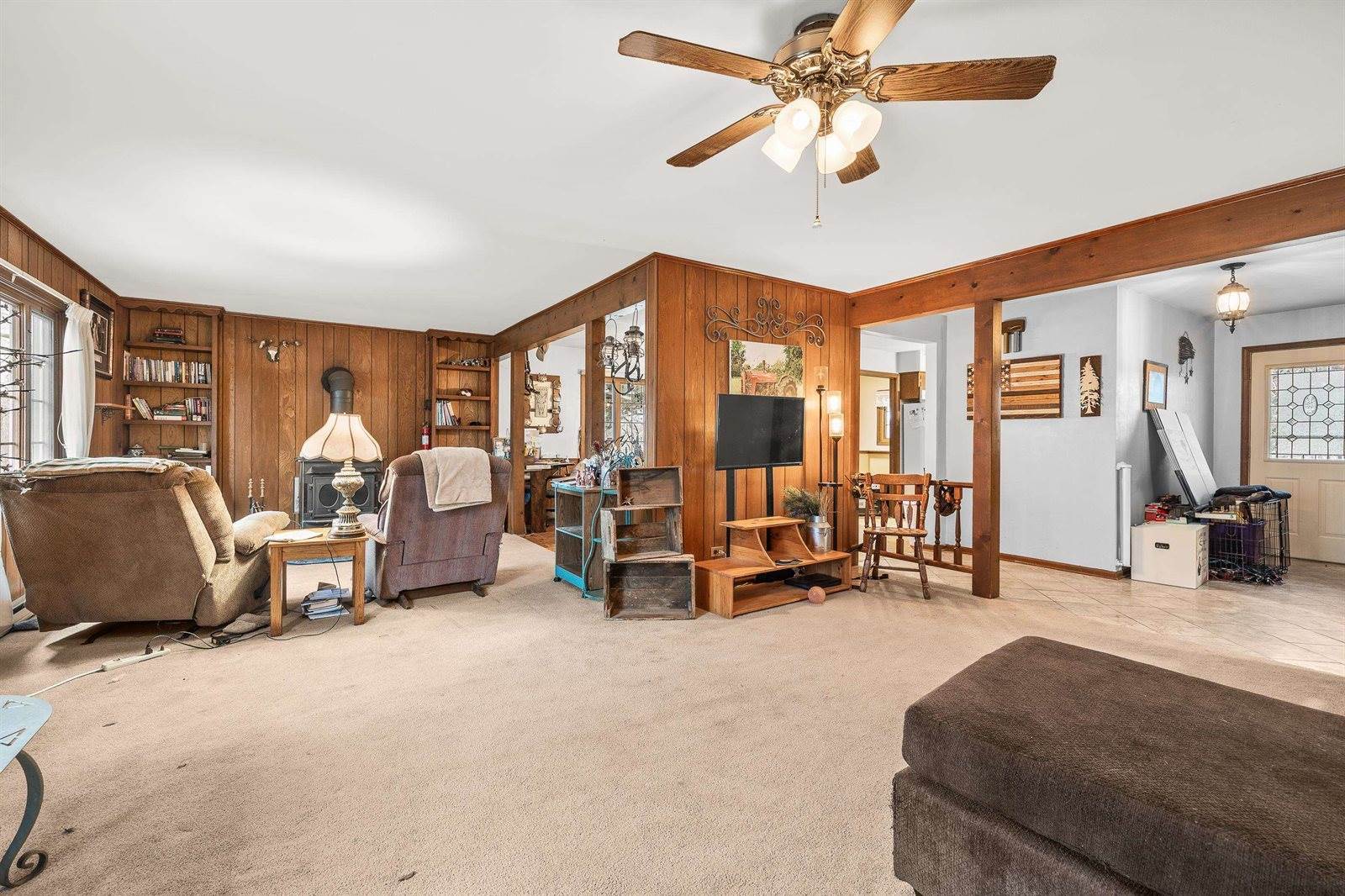 10670 County Road D, Almond, WI 54909