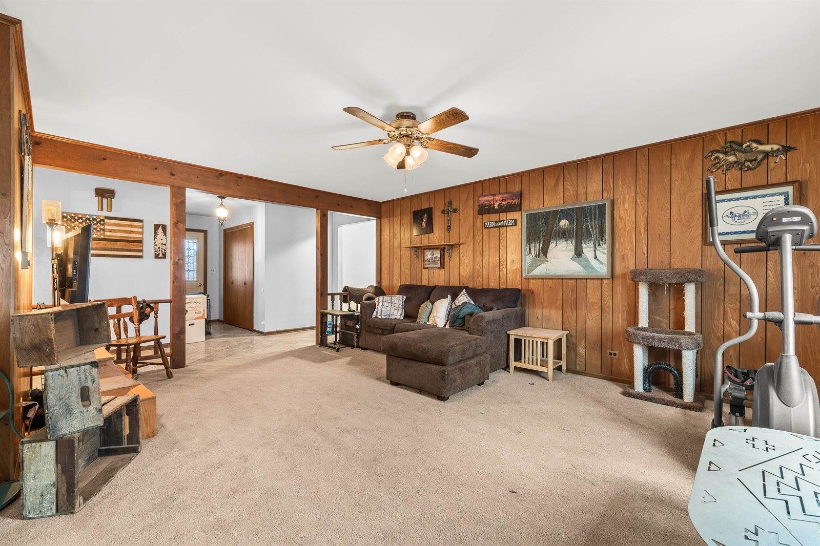 10670 County Road D, Almond, WI 54909