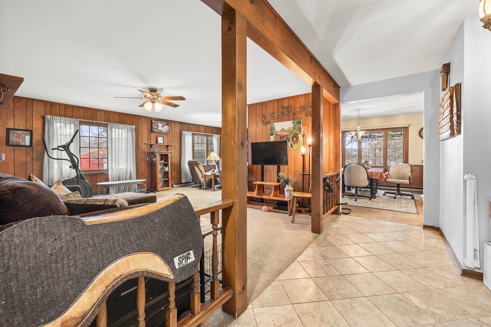 10670 County Road D, Almond, WI 54909