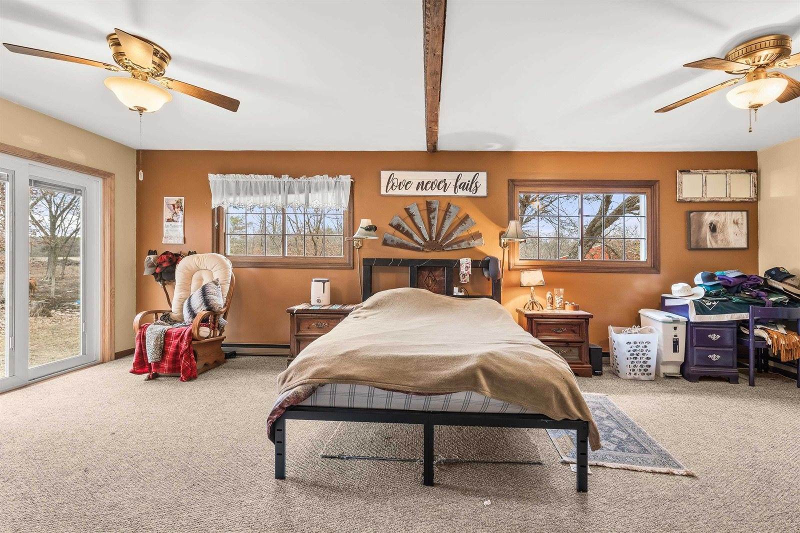 10670 County Road D, Almond, WI 54909