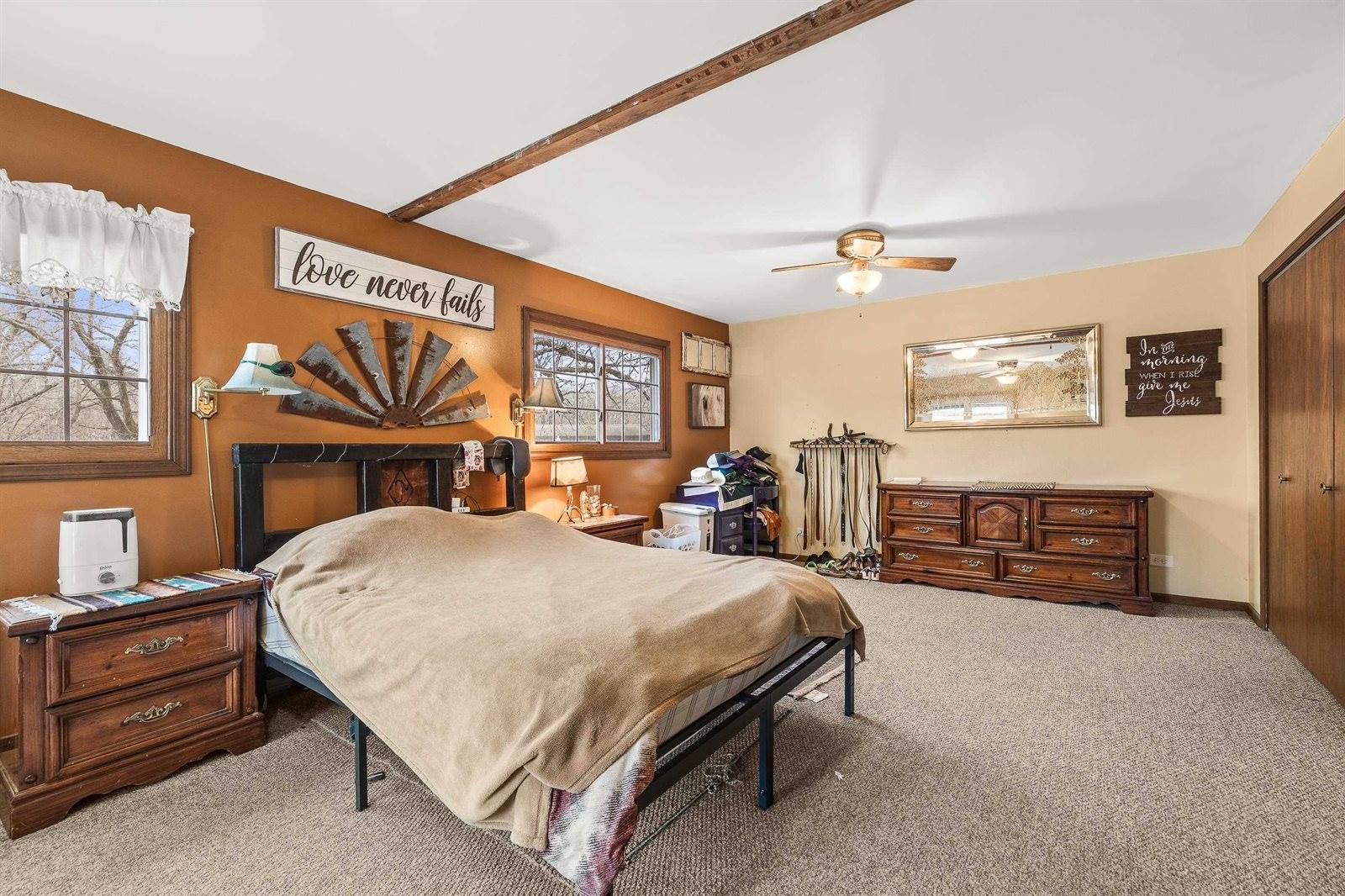 10670 County Road D, Almond, WI 54909