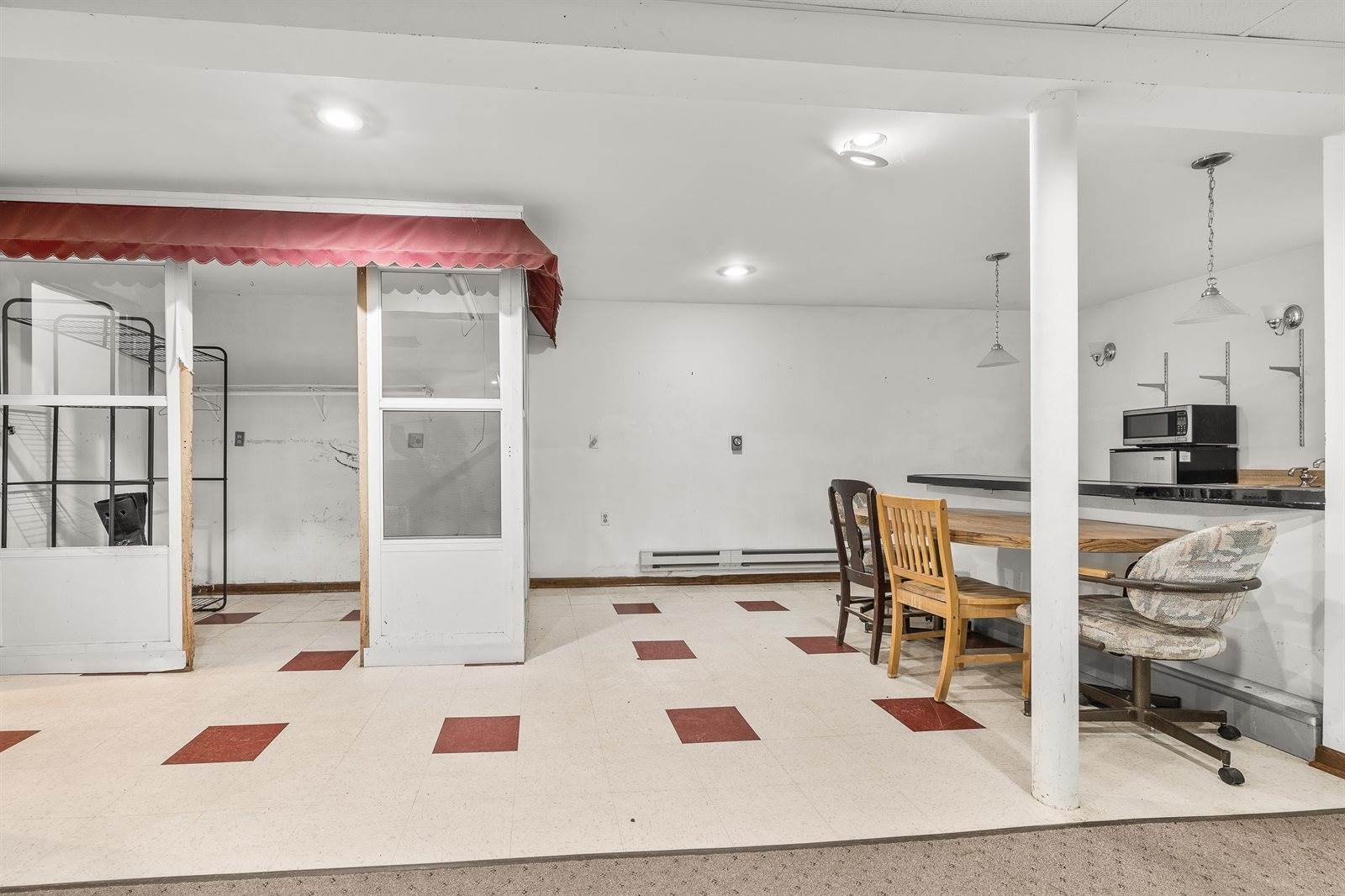 10670 County Road D, Almond, WI 54909