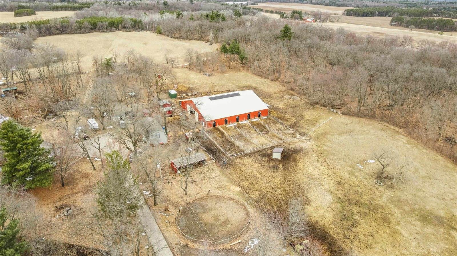 10670 County Road D, Almond, WI 54909