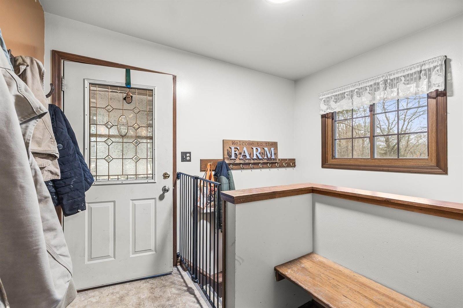 10670 County Road D, Almond, WI 54909
