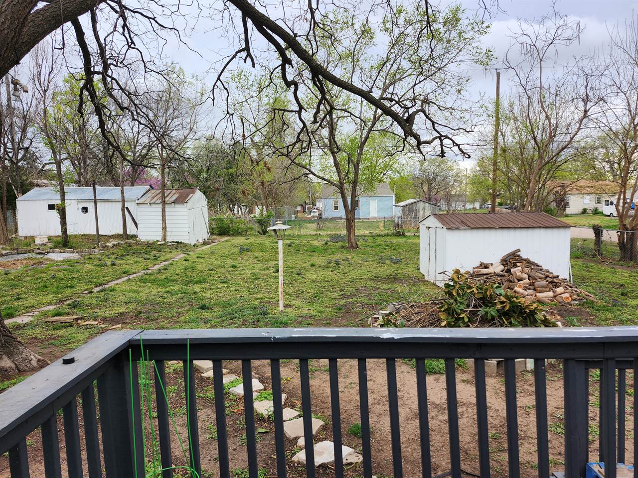 1701 S Millwood Ave, Wichita, KS 67213