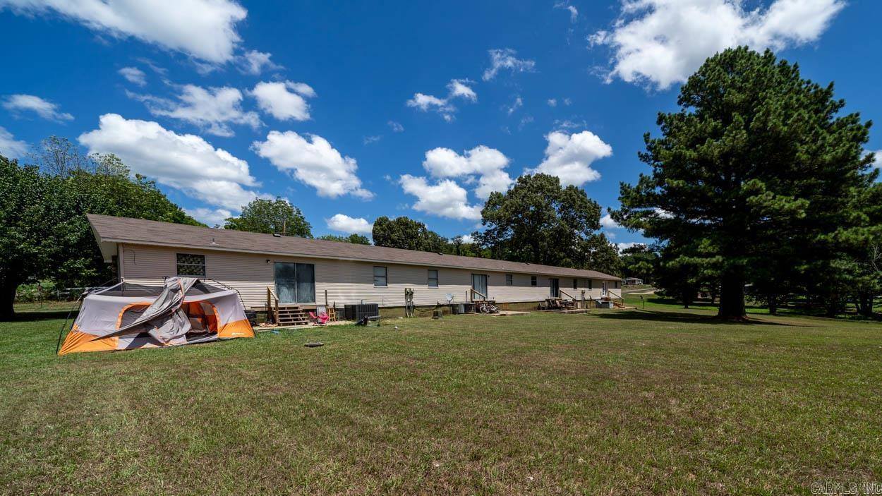 1106 Branch, Morrilton, AR 72110