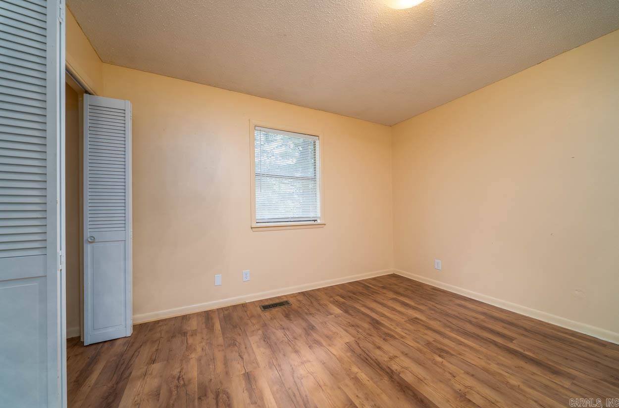 1106 Branch, Morrilton, AR 72110
