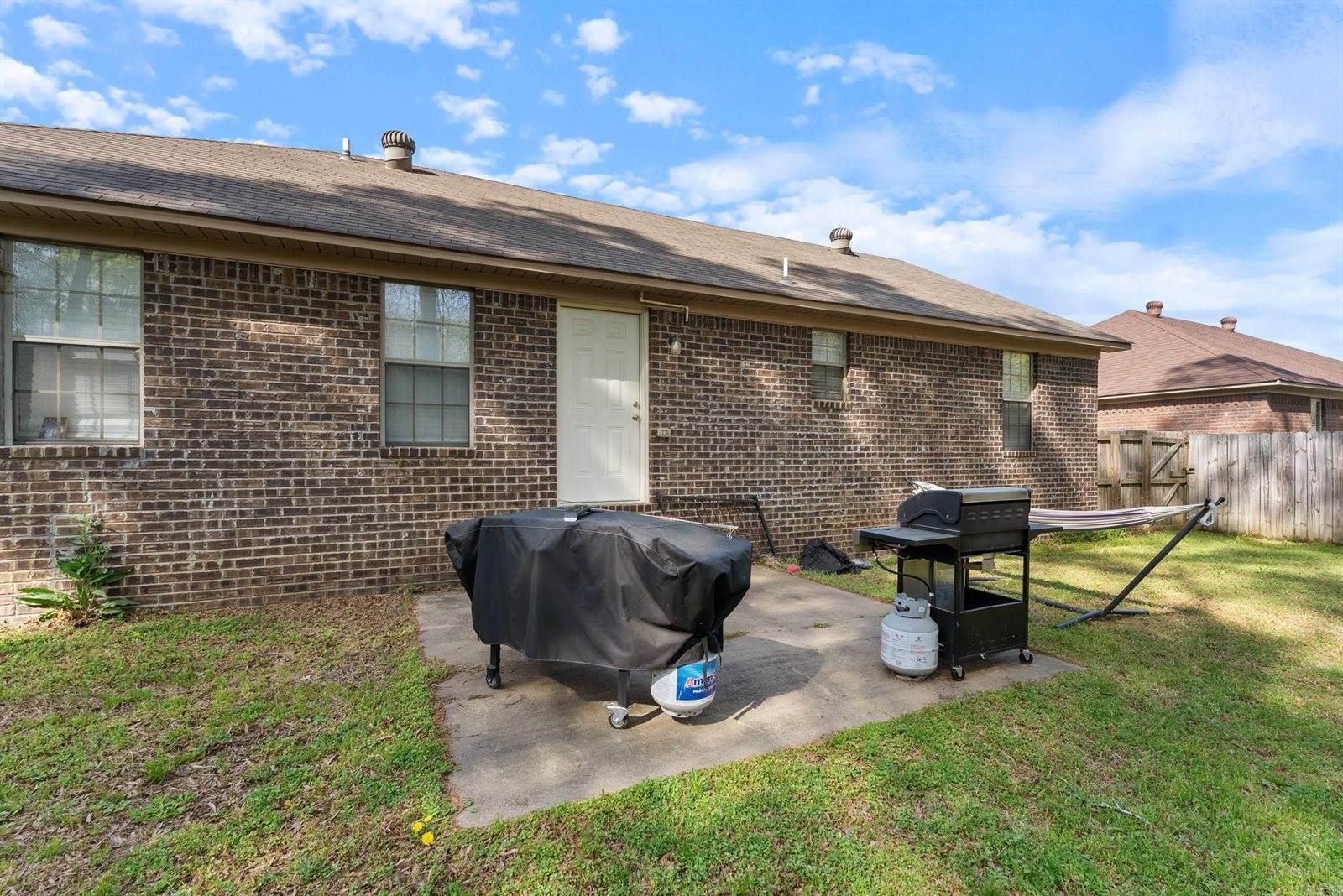 46 Eaglebrook Dr, Conway, AR 72032