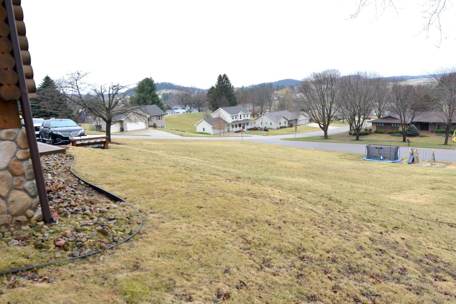 725 Westbrook, Plain, WI 53577