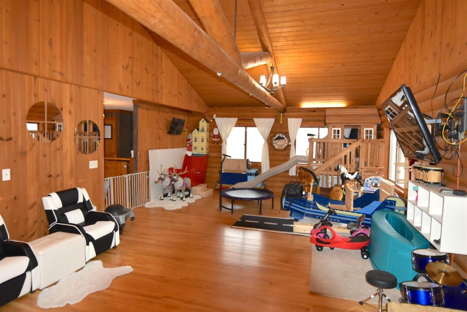 725 Westbrook, Plain, WI 53577