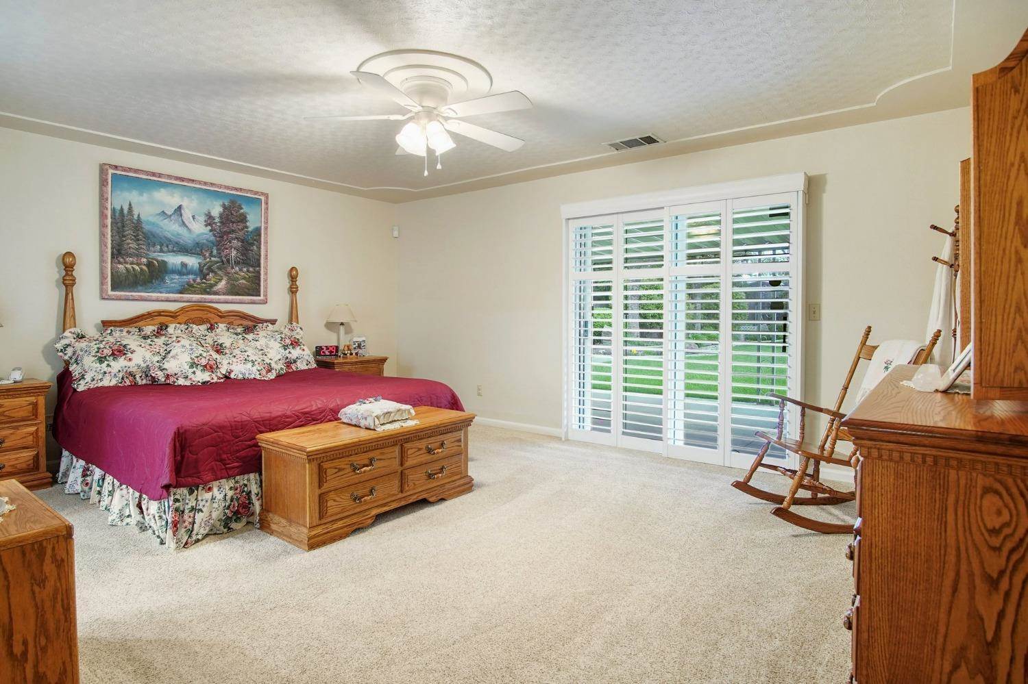 6086 Raymond Court, Atwater, CA 95301