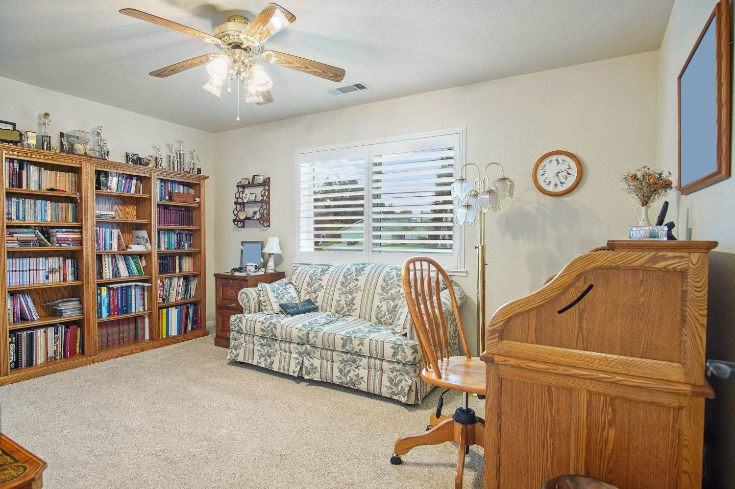 6086 Raymond Court, Atwater, CA 95301