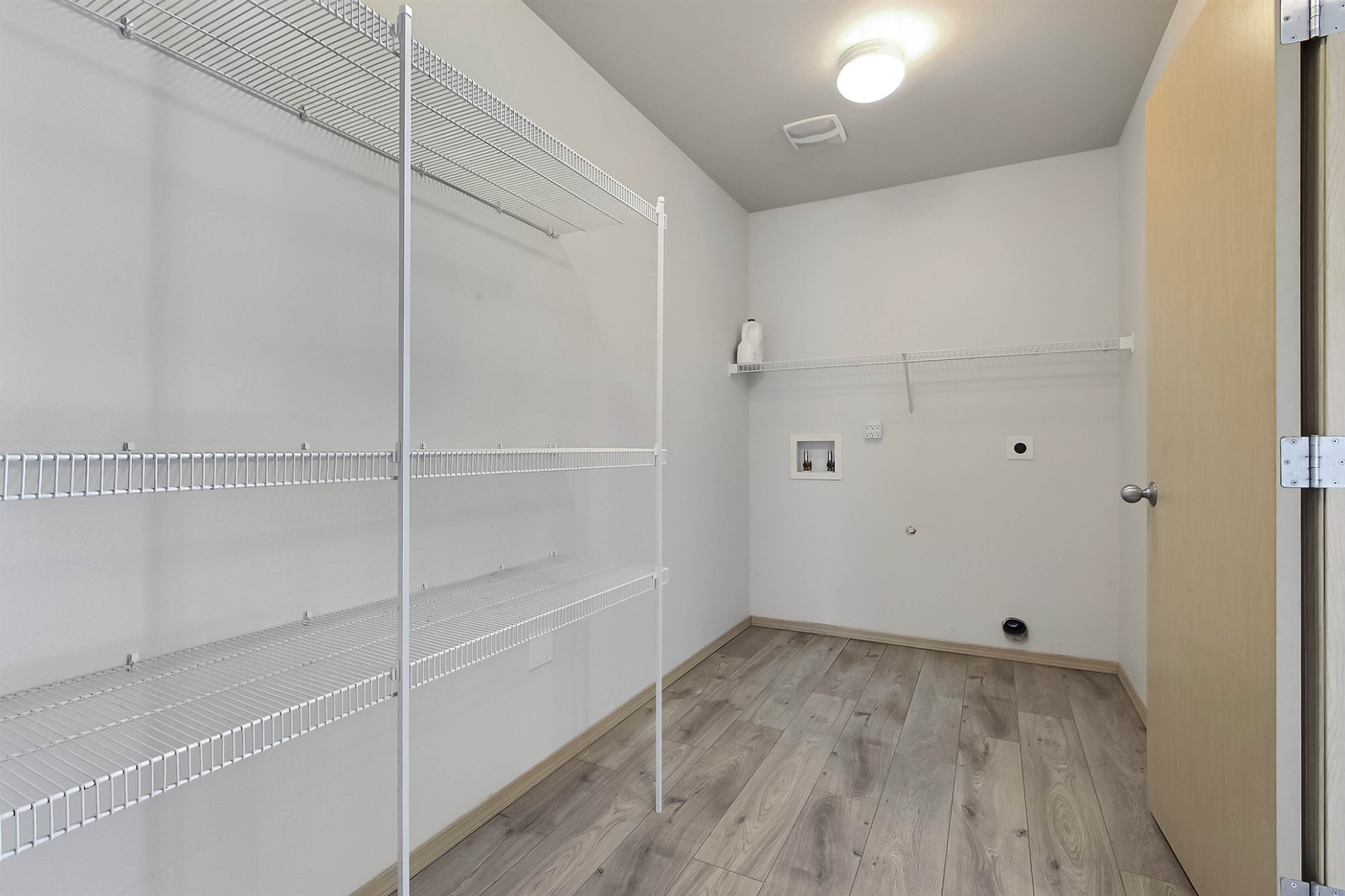 3186 Brown Loop, DuPont, WA 98327