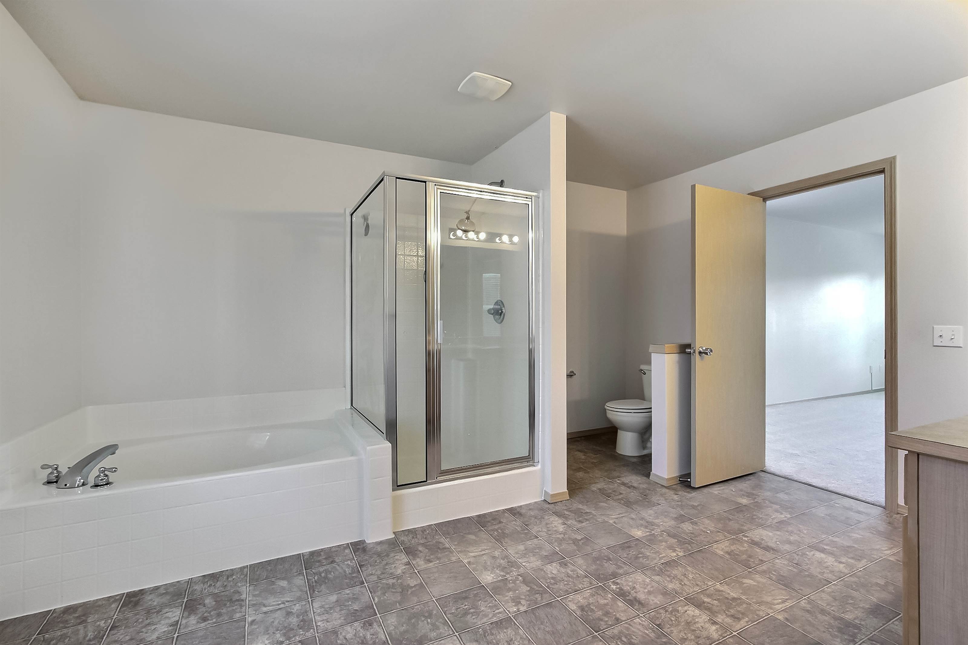 3186 Brown Loop, DuPont, WA 98327