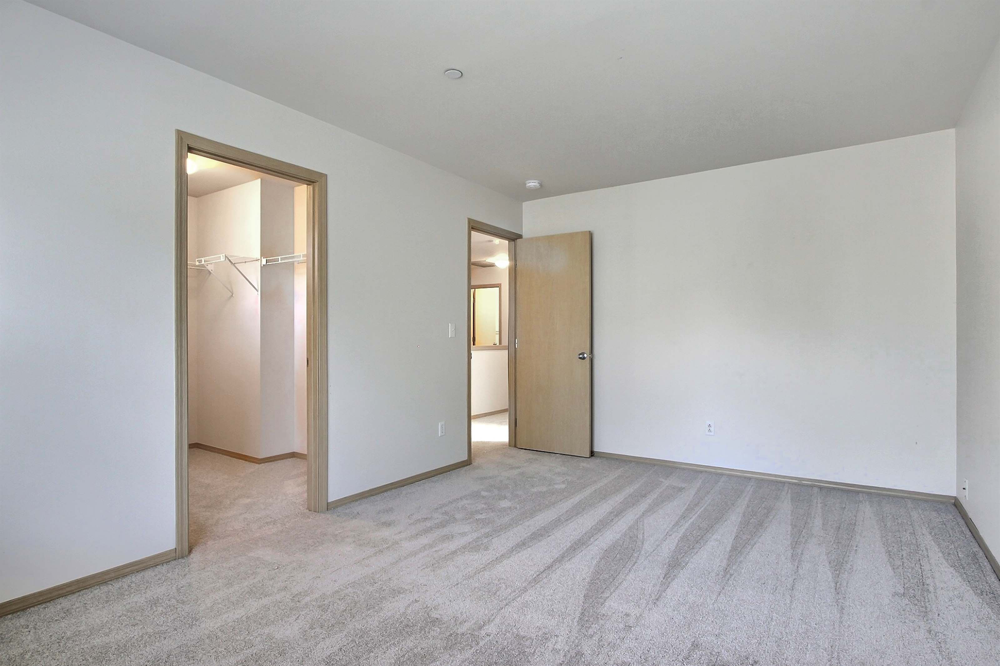 3186 Brown Loop, DuPont, WA 98327