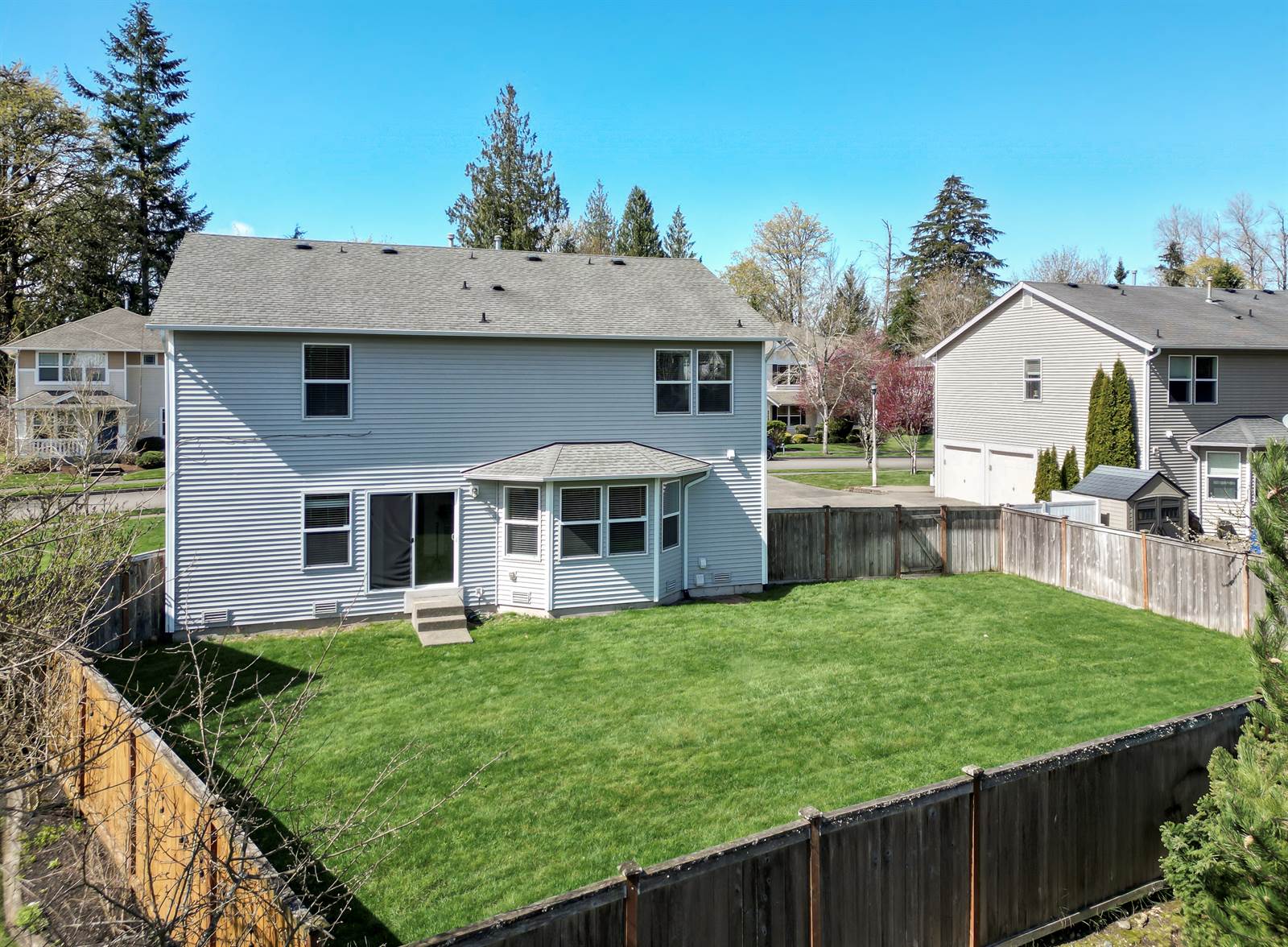 3186 Brown Loop, DuPont, WA 98327