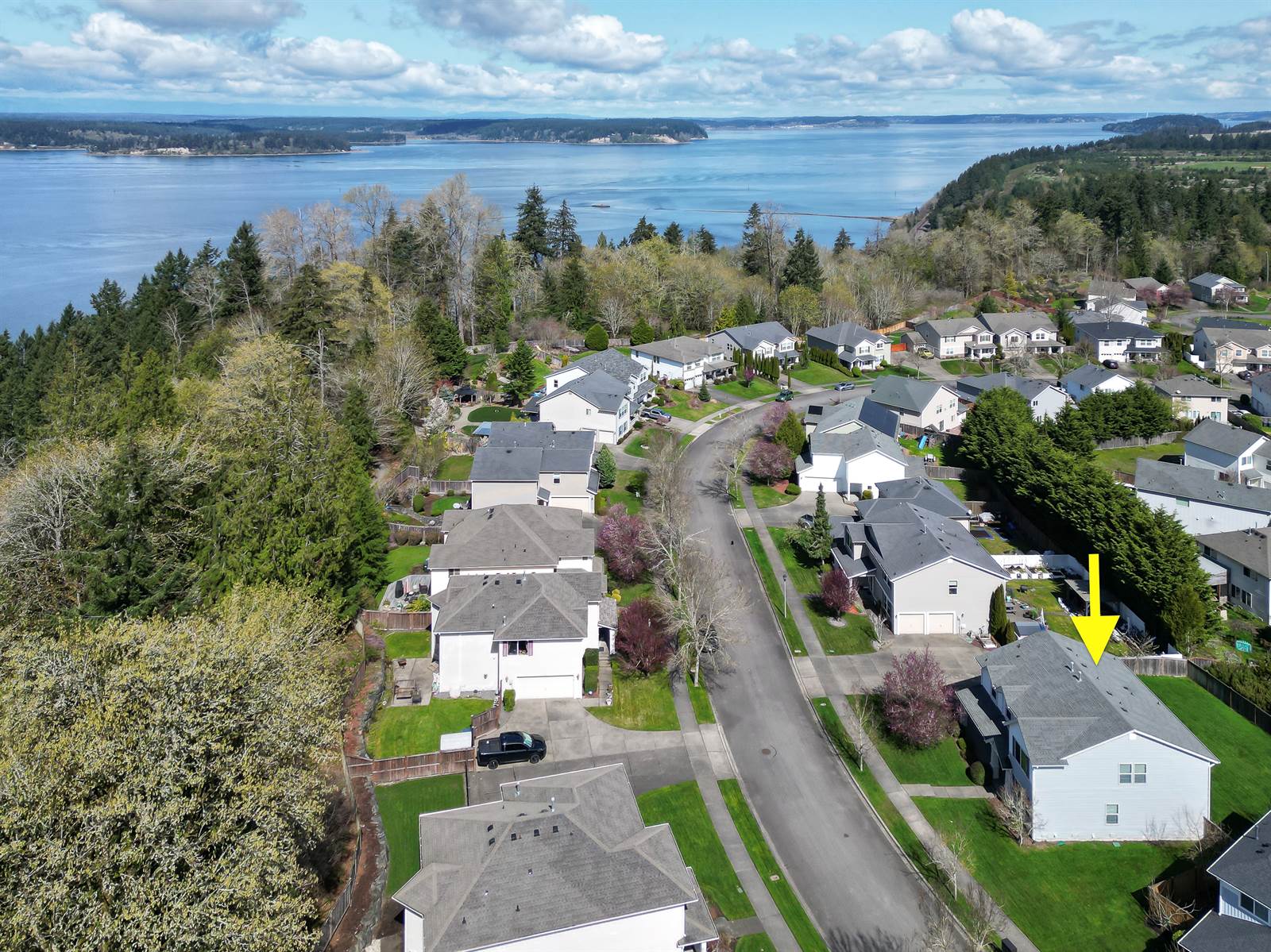 3186 Brown Loop, DuPont, WA 98327