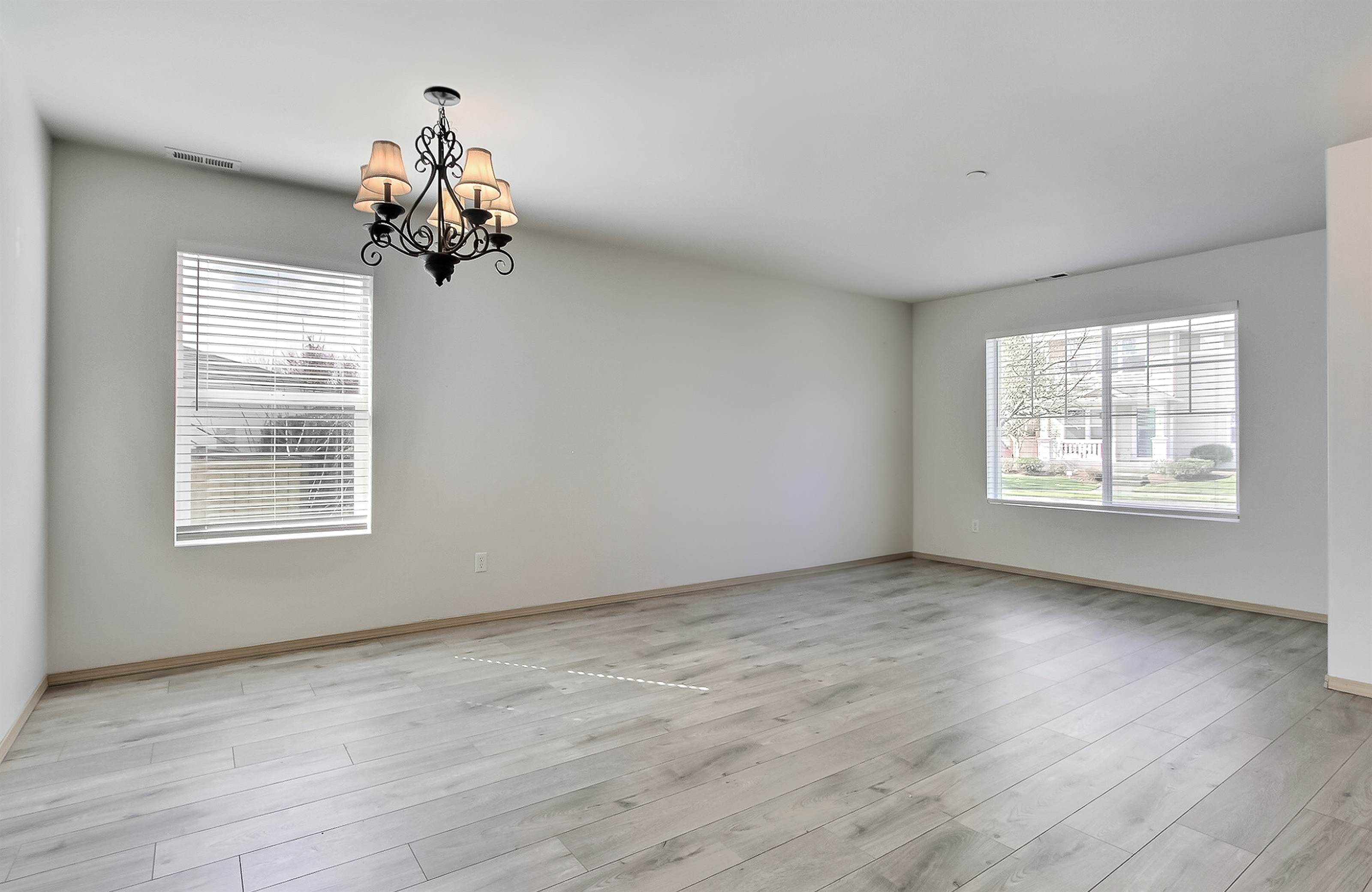 3186 Brown Loop, DuPont, WA 98327