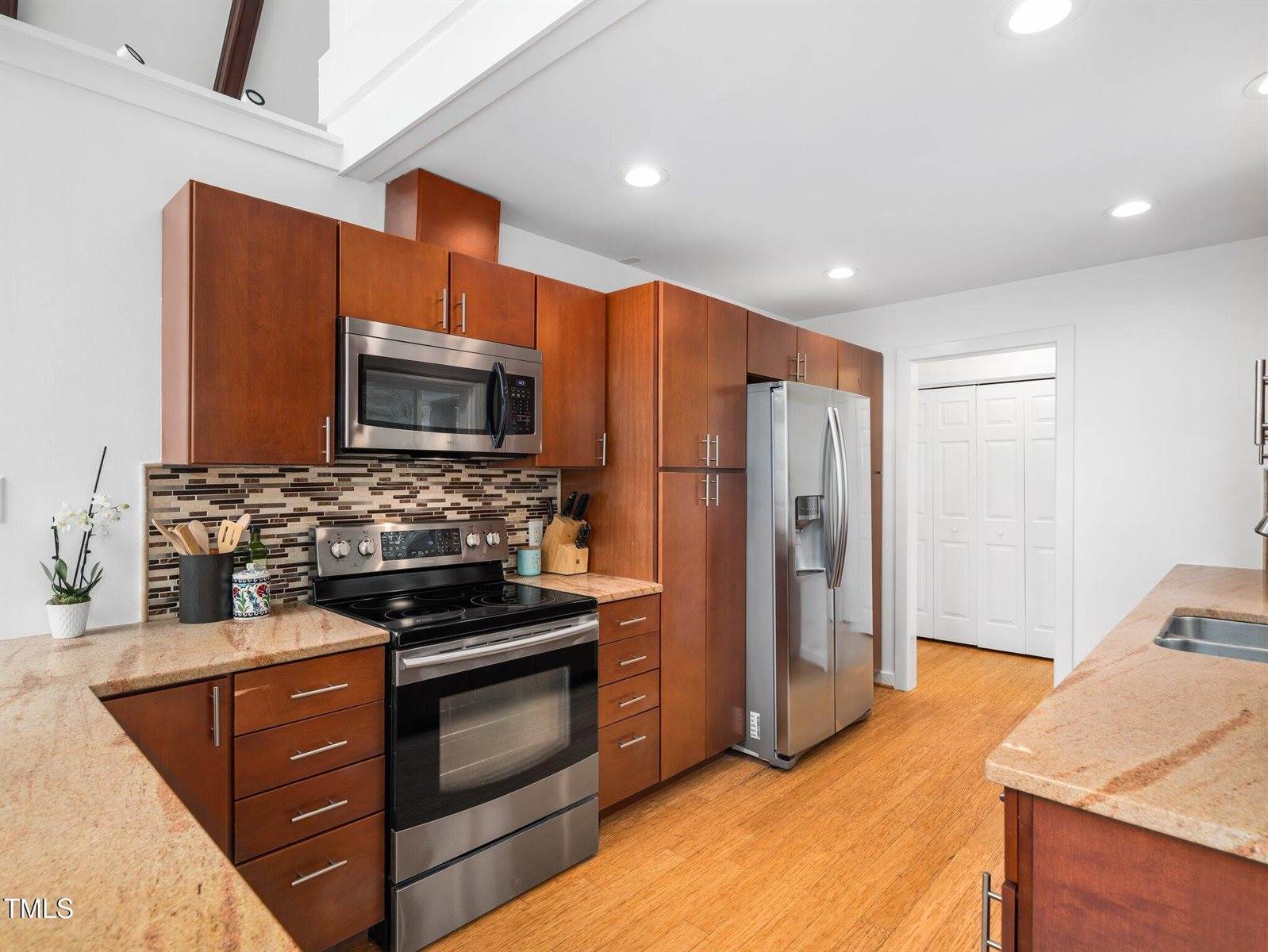 109 Barcliff Terrace, Cary, NC 27518