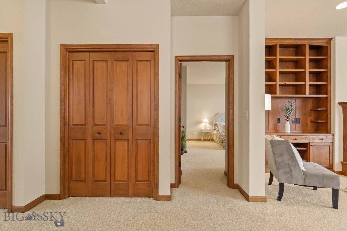 268 Stillwater Creek Drive, Bozeman, MT 59718