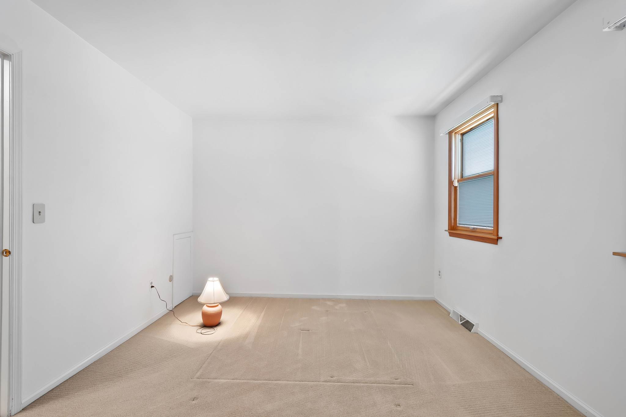 6 Whitemarsh Court, Dover, DE 19904