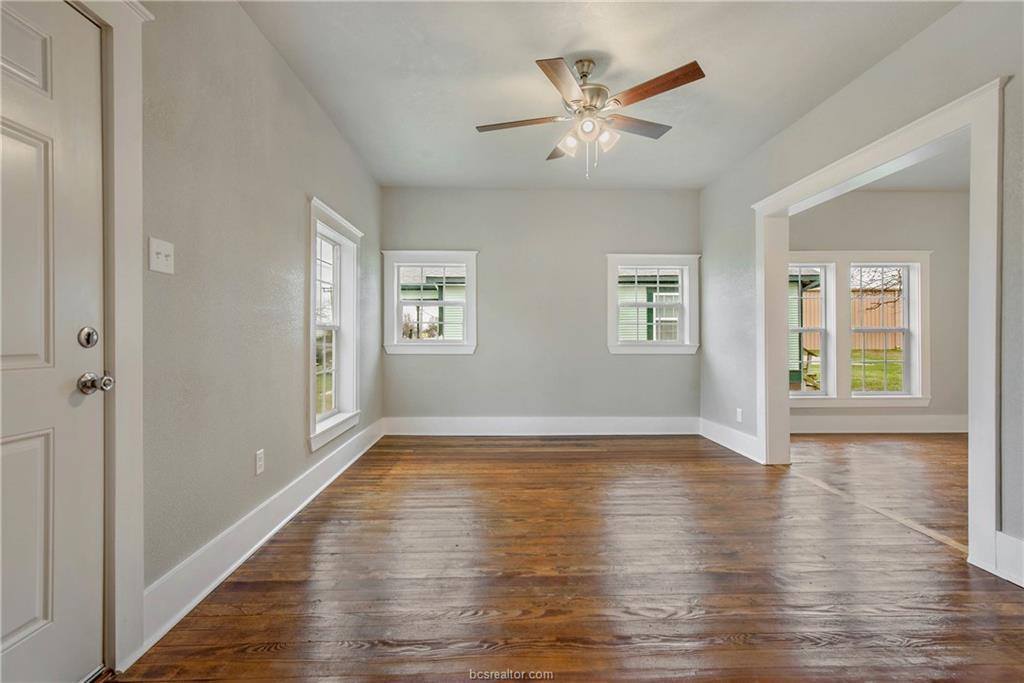 218 North Commerce Street, Bremond, TX 76629