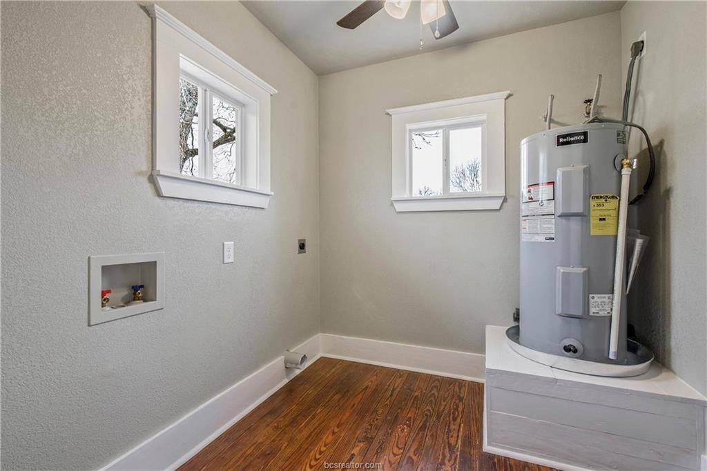 218 North Commerce Street, Bremond, TX 76629