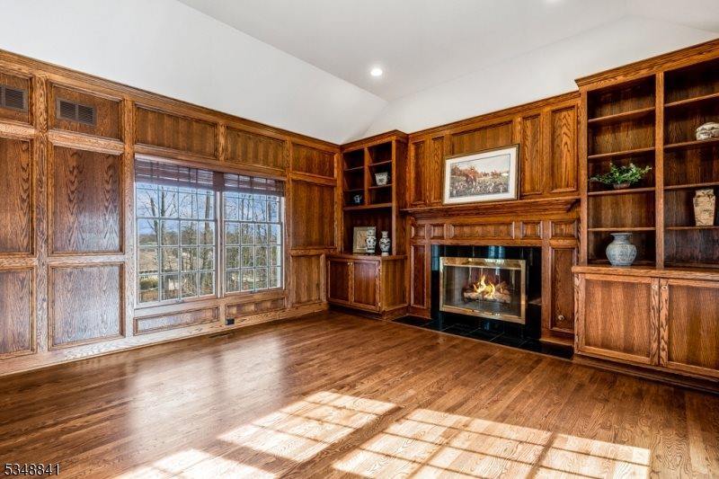 2 Willow Woods Trail, Warren Township, NJ 07059