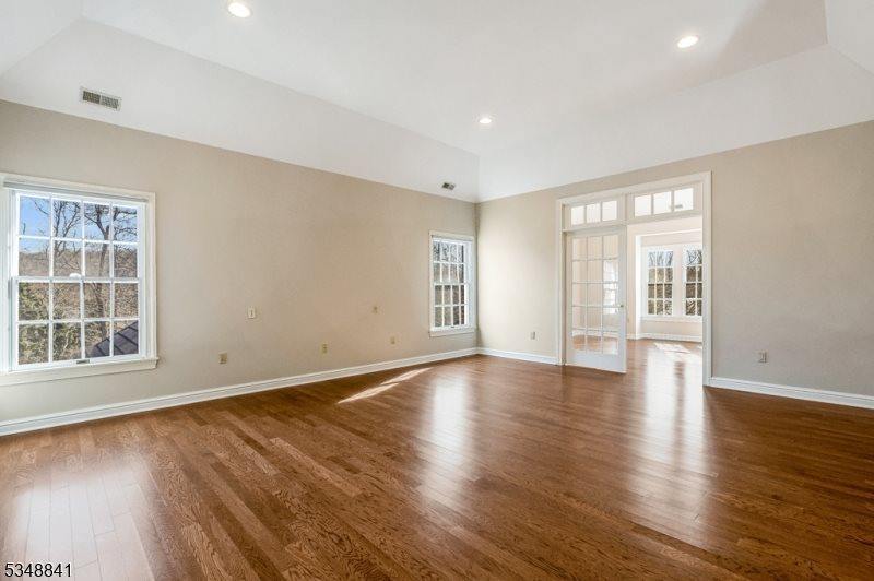 2 Willow Woods Trail, Warren Township, NJ 07059