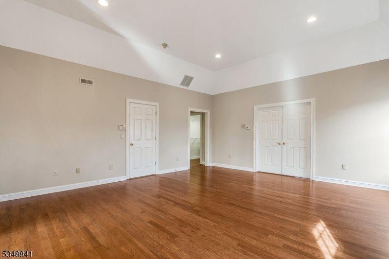 2 Willow Woods Trail, Warren Township, NJ 07059