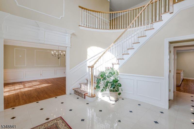 2 Willow Woods Trail, Warren Township, NJ 07059
