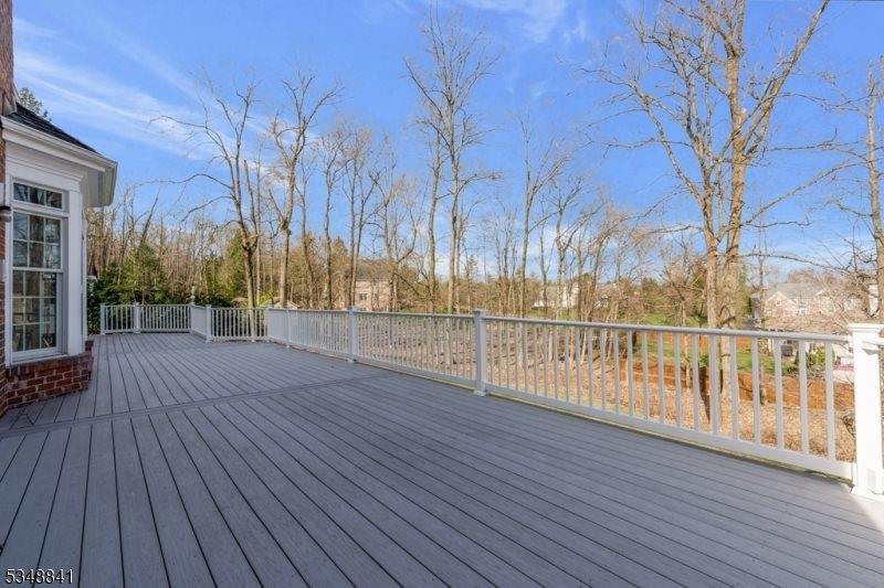 2 Willow Woods Trail, Warren Township, NJ 07059