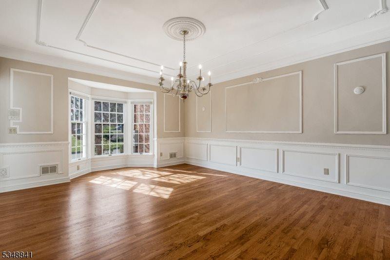 2 Willow Woods Trail, Warren Township, NJ 07059