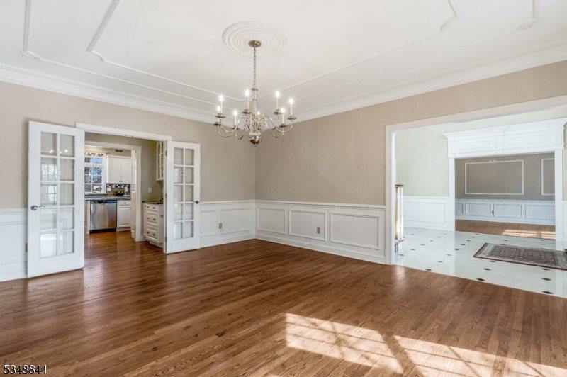 2 Willow Woods Trail, Warren Township, NJ 07059