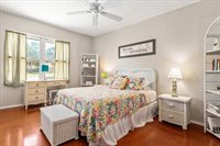 337 Somerset Avenue, Sarasota, FL 34243