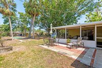 337 Somerset Avenue, Sarasota, FL 34243