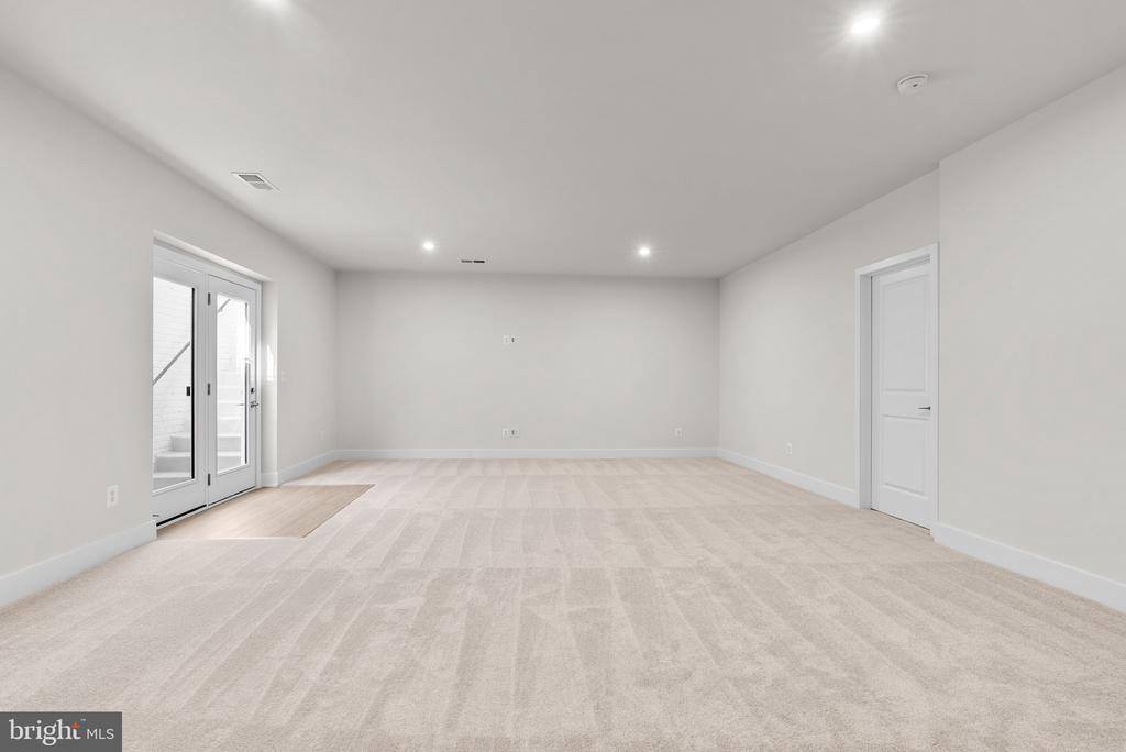 116 Heyford Dr., Stephenson, VA 22656