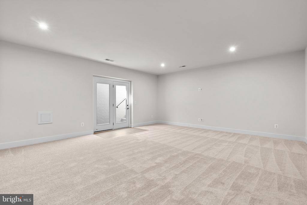 116 Heyford Dr., Stephenson, VA 22656