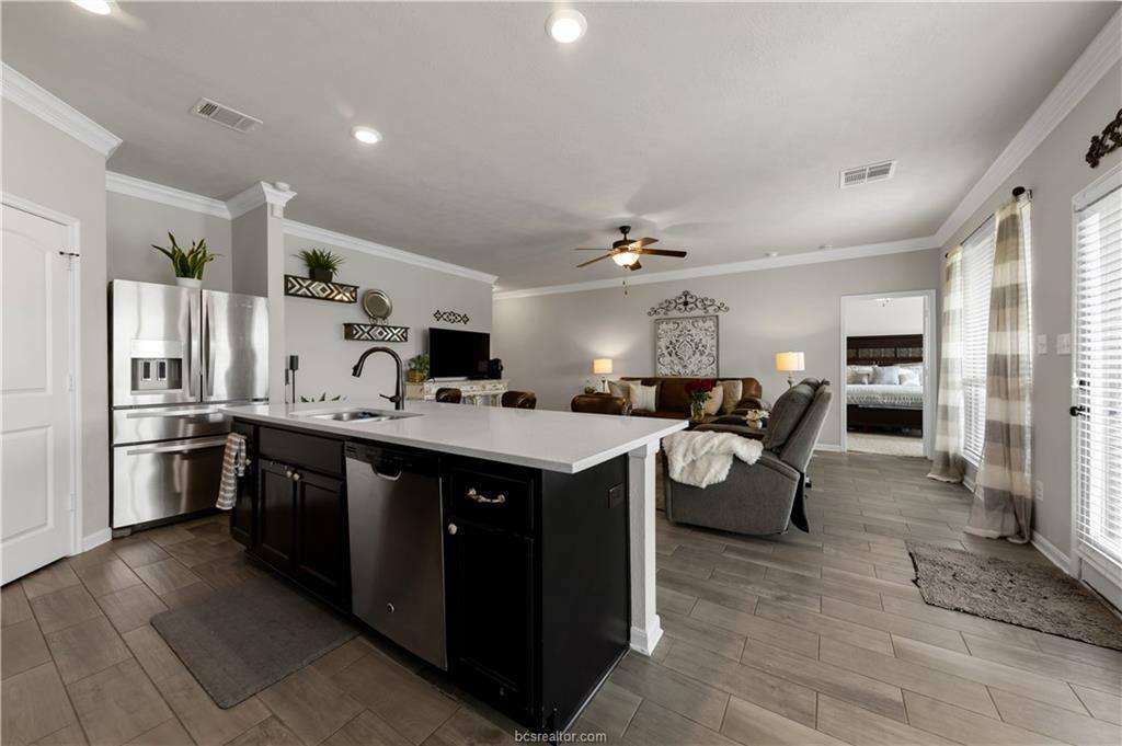 4054 Dunlap Loop, College Station, TX 77845