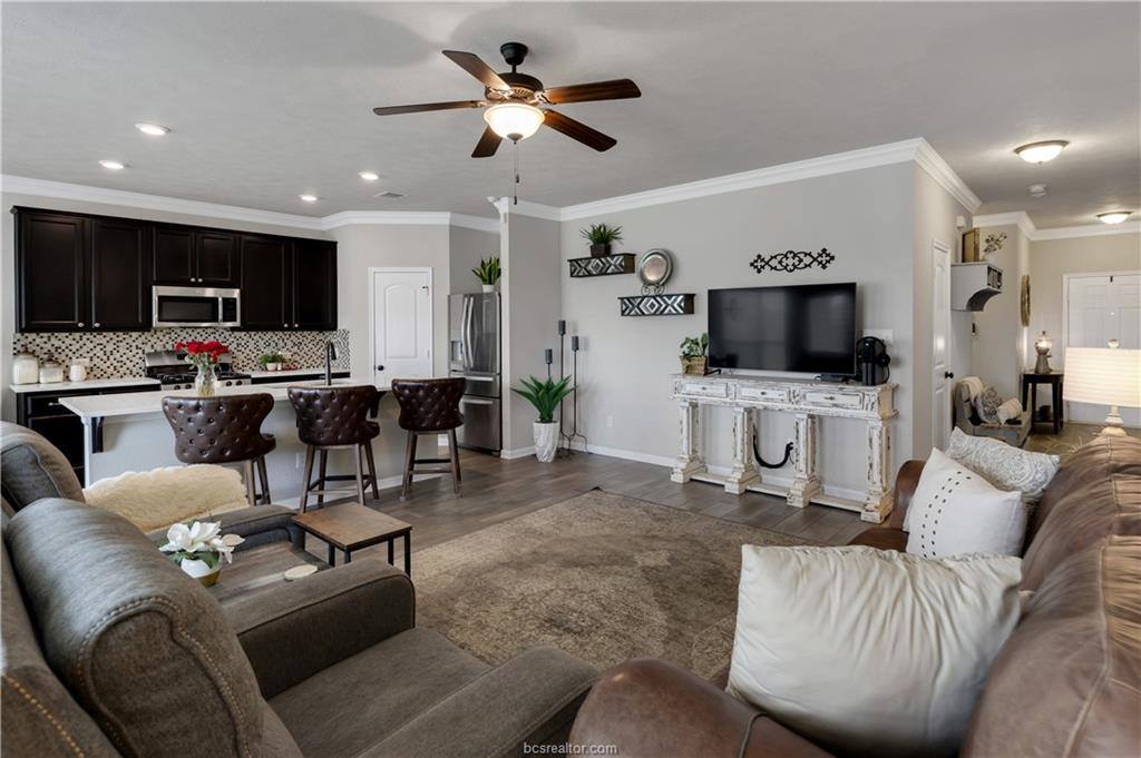 4054 Dunlap Loop, College Station, TX 77845