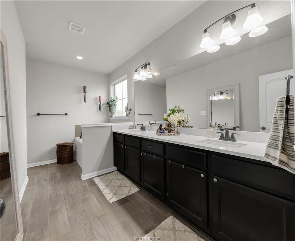 4054 Dunlap Loop, College Station, TX 77845